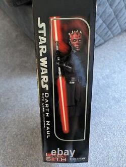 Darth Maul Sideshow Collectibles 1/6 scale