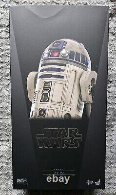 Hot Toys Star Wars R2-D2 16 Figure Episode II Attack of the Clones 1/6 MMS651