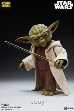 -= SIDESHOW Star Wars The Clone Wars Yoda 16 Scale Figure =