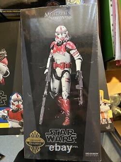 Sideshow Collectables Coruscant Guard Exclusive 1/6th Figure