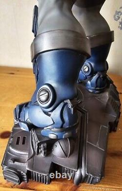 Sideshow Collectibles Apocalypse Premium Format Figure