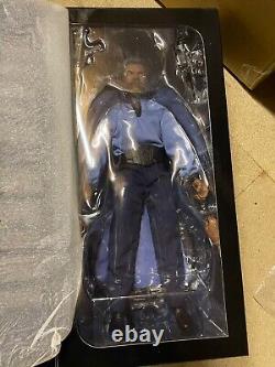 Sideshow Collectibles Star Wars Lando Calrissian Hot Toys 1/6 Scale figure