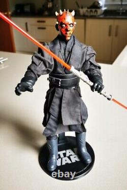 Sideshow (not Hot Toys) Lords Of the Sith Darth Maul 1/6 Scale Figure