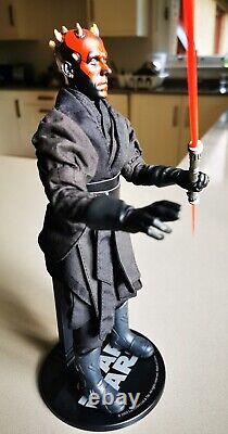 Sideshow (not Hot Toys) Lords Of the Sith Darth Maul 1/6 Scale Figure