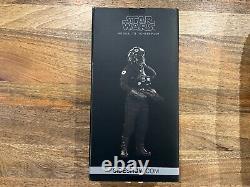 Star Wars Sideshow 1002941 Imperial Tie Fighter Pilot Sixth Scale EXCLUSIVE NEW