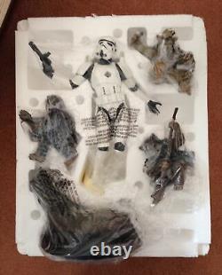 Star Wars Sideshow Fall of the Empire Ewoks vs. Stormtrooper Diorama RARE