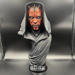 Buste à l'échelle légendaire de Darth Maul de Side Show Collectibles Édition Limitée 595/750