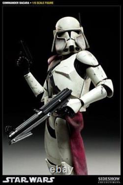 Figurine à l'échelle 1/6 de Star Wars Militaires de Star Wars Commandant Bacara Côté