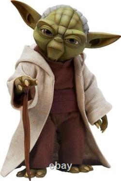 Guerre des étoiles Les Clone Wars Figurine à l'échelle 1:6 de Yoda Sideshow Toys