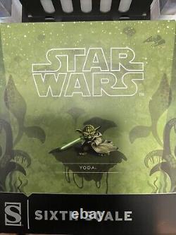 Guerre des étoiles / Les Guerres des Clones
	
<br/>  Maître Jedi Yoda  <br/> Figurines à l'échelle 1/6 	<br/>	Sideshow<br/>Neuf dans sa boîte