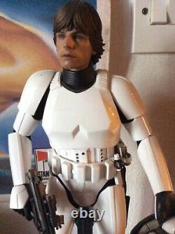 Luke Skywalker Stormtrooper Hot Toys Sideshow Collectables à l'échelle 1/6 de Star Wars