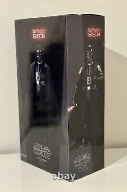 Sideshow Sixth Scale Darth Vader Seigneurs des Sith Star Wars Épisode IV VGC <br/>	 <br/>(Note: 'VGC' is likely an acronym or abbreviation and its meaning is unclear without further context.)
