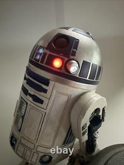 Star Wars SIDESHOW R2-D2 DELUXE 1/6 Échelle Toutes les lumières fonctionnent! 100% Complet