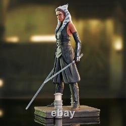 Statue de Ahsoka de la saison 2 de Mandalorian de Diamond Select Star Wars Milestones