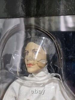 Statue de la figurine d'action de la Princesse Leia de Star Wars de Sideshow Collectables